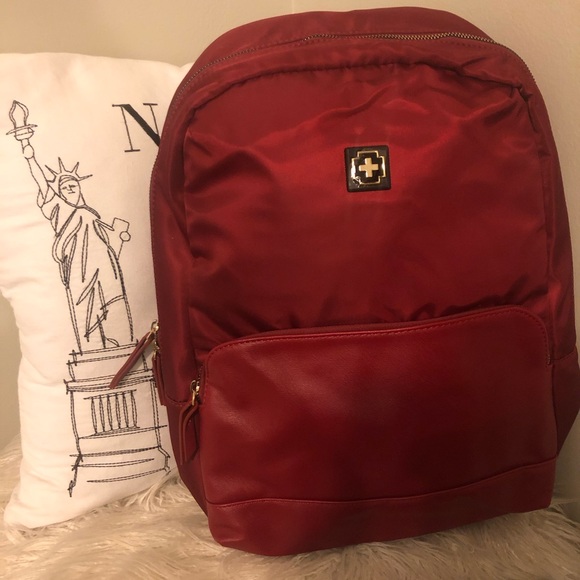 Swiss Backpack 🎒❤️ - Picture 2 of 8